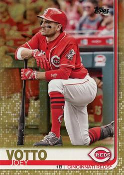 2019 Topps - Gold #284 Joey Votto Front