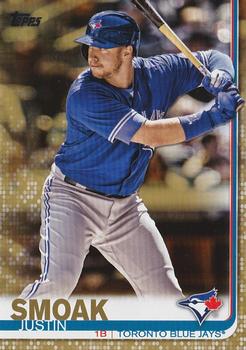 2019 Topps - Gold #680 Justin Smoak Front