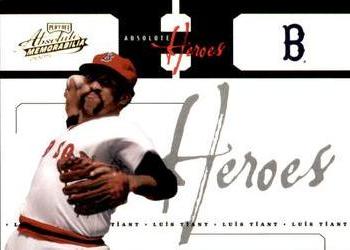 2005 Playoff Absolute Memorabilia - Heroes #AH-13 Luis Tiant Front