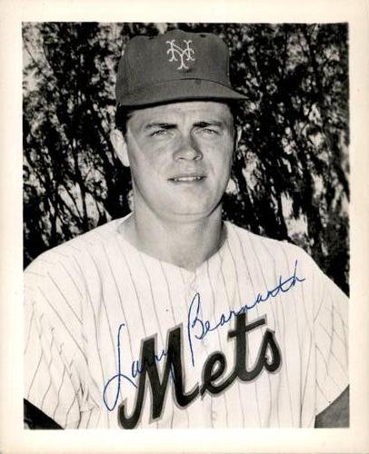 1964 New York Mets 4x5 Photos #NNO Larry Bearnarth Front