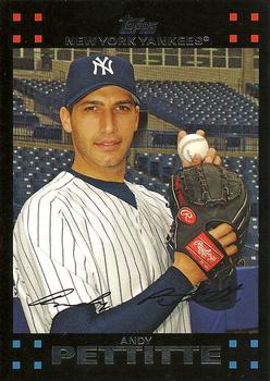 2007 Topps #32 Andy Pettitte Front