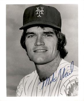 1975 New York Mets 4x5 Photos #NNO Mike Vail Front