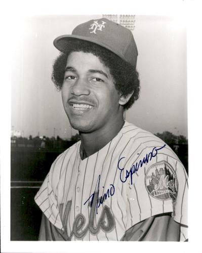 1976 New York Mets Photos 4x5 #NNO Nino Espinosa Front