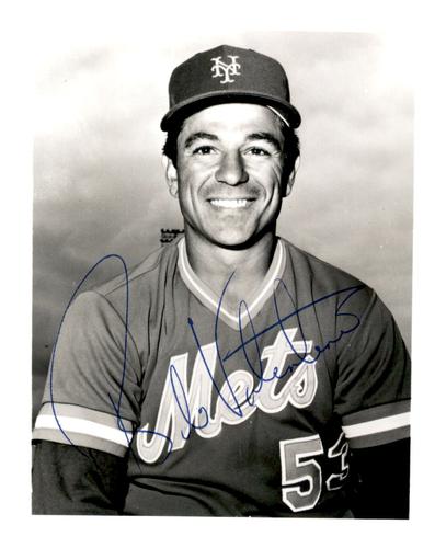 1983 New York Mets 4x5 Photos #NNO Bobby Valentine Front