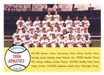 2007 Topps Heritage #174 Oakland Athletics Front