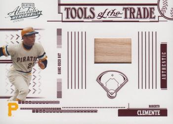 2005 Playoff Absolute Memorabilia - Tools of the Trade Bat Red #TT-172 Roberto Clemente Front