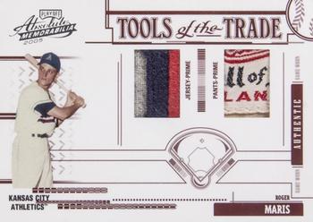 2005 Playoff Absolute Memorabilia - Tools of the Trade Swatch Double Prime Red #TT-176 Roger Maris Front