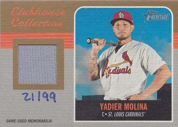 2019 Topps Heritage - Clubhouse Collection Relics Gold #CCR-YM Yadier Molina Front