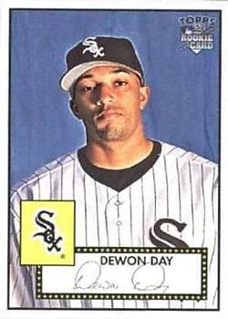 2007 Topps Rookie 1952 Edition #141 Dewon Day Front