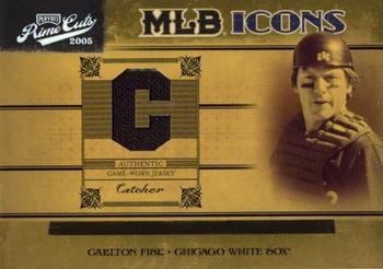 2005 Playoff Prime Cuts - MLB Icons Material Jersey Position #MLB-10 Carlton Fisk Front