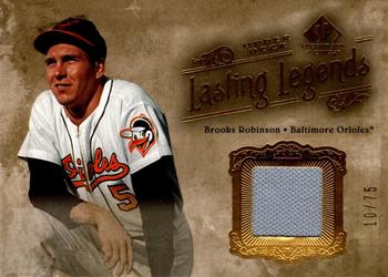 2005 SP Legendary Cuts - Lasting Legends Material Gold #LL-BR Brooks Robinson Front