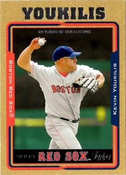 2005 Topps - Gold #373 Kevin Youkilis Front