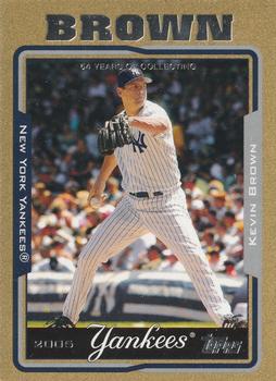 2005 Topps - Gold #547 Kevin Brown Front