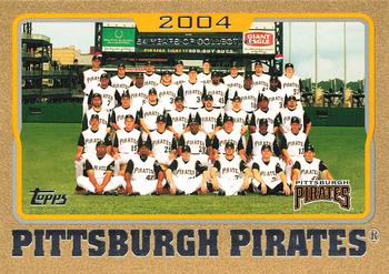 2005 Topps - Gold #660 Pittsburgh Pirates Front