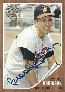 2005 Topps All-Time Fan Favorites - Autographs #FFA-BR Brooks Robinson Front