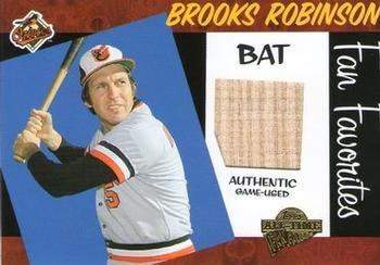 2005 Topps All-Time Fan Favorites - Relics #FFR-BR Brooks Robinson Front