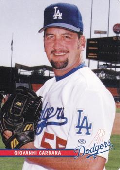 2002 Keebler Los Angeles Dodgers SGA #27 Giovanni Carrara Front