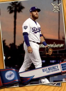 2019 Topps Big League - Gold #2 Max Muncy Front