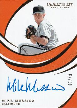 2019 Panini Immaculate Collection - Signatures #S-MM Mike Mussina Front