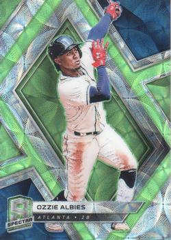2019 Panini Chronicles - Spectra Neon Green #63 Ozzie Albies Front