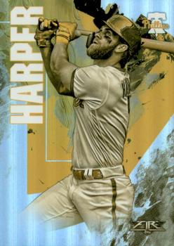 2019 Topps Fire - Gold Minted #137 Bryce Harper Front