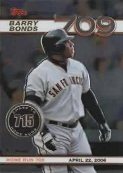 2006 Topps Chrome - Chase to 715 #BBC10 Barry Bonds 709 Front