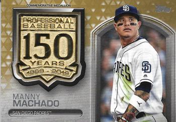 2019 Topps Update - 150th Anniversary Manufactured Medallion Relics Gold #AMM-MM Manny Machado Front
