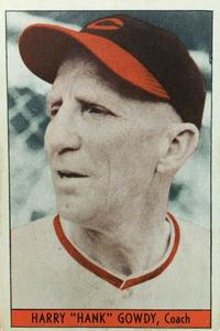 1939 Cincinnati Reds (W711-1) #NNO Hank Gowdy Front