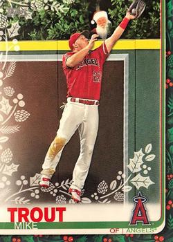 2019 Topps Holiday #HW31 Mike Trout Front