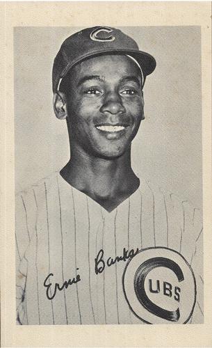 1969 Chicago Cubs B&W Picture Pack #NNO Ernie Banks Front