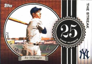 2007 Topps - Joe DiMaggio: The Streak #JD25 Joe DiMaggio Front