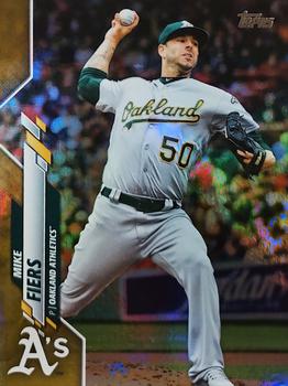 2020 Topps - Gold Foil #212 Mike Fiers Front