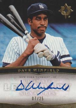 2007 Upper Deck Ultimate Collection - Ultimate Legendary Signatures #LS-DW Dave Winfield Front
