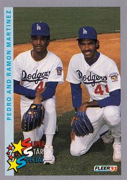 1993 Fleer #354 Brothers in Blue (Pedro Martinez / Ramon Martinez) Front