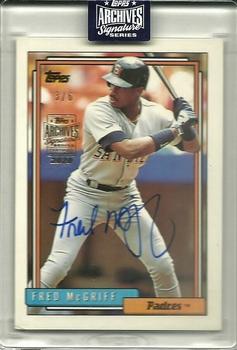 2020 Topps Archives Signature Series Retired Player Edition - Fred McGriff #660 Fred McGriff Front