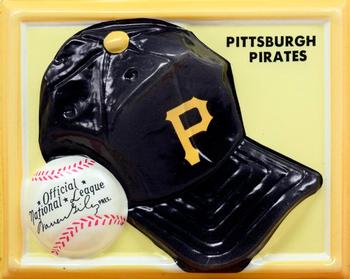 1969 Fleer 3D Trophy Hats #NNO Pittsburgh Pirates Front