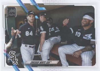 2021 Topps #318 Chicago White Sox Front