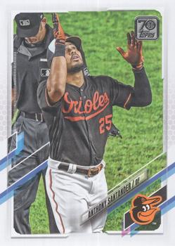 2021 Topps #320 Anthony Santander Front