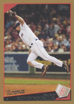 2009 Topps - Gold #115 Kevin Youkilis Front