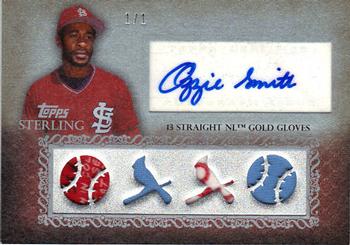 2009 Topps Sterling - Career Chronicles Relic Quad Autographs Sterling Silver #4SCA-31 Ozzie Smith Front