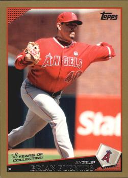 2009 Topps Updates & Highlights - Gold #UH5 Brian Fuentes Front