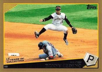 2009 Topps Updates & Highlights - Gold #UH144 Ronny Cedeno Front