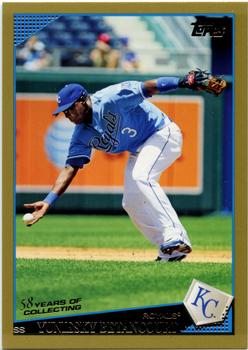 2009 Topps Updates & Highlights - Gold #UH292 Yuniesky Betancourt Front
