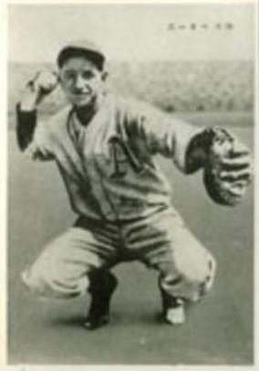 1934 Maruzen All American Tour Bromides (JBR 34) #NNO Charlie Berry Front