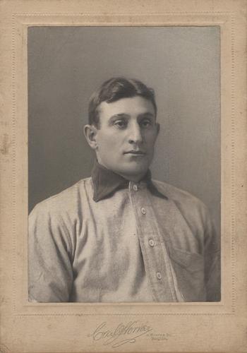 1905-09 Carl Horner Cabinets #NNO Honus Wagner Front