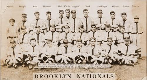 1913 Fatima Teams Premiums (T200) #NNO Brooklyn Superbas Team Photo Front