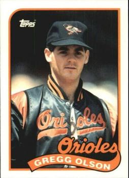 1989 Topps Traded - Limited Edition (Tiffany) #89T Gregg Olson Front