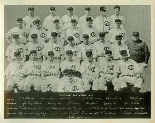 1935 Hamlins Saf-T-Shav Premiums #NNO 1935 Chicago Cubs Team Photo Front