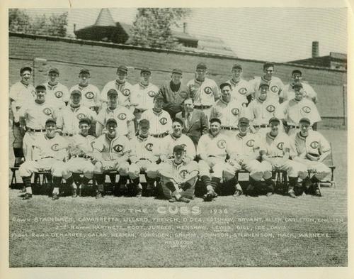 1936 Hamlins Saf-T-Shav Premiums #NNO 1936 Chicago Cubs Team Photo Front