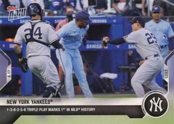 2021 Topps Now #371 New York Yankees Front